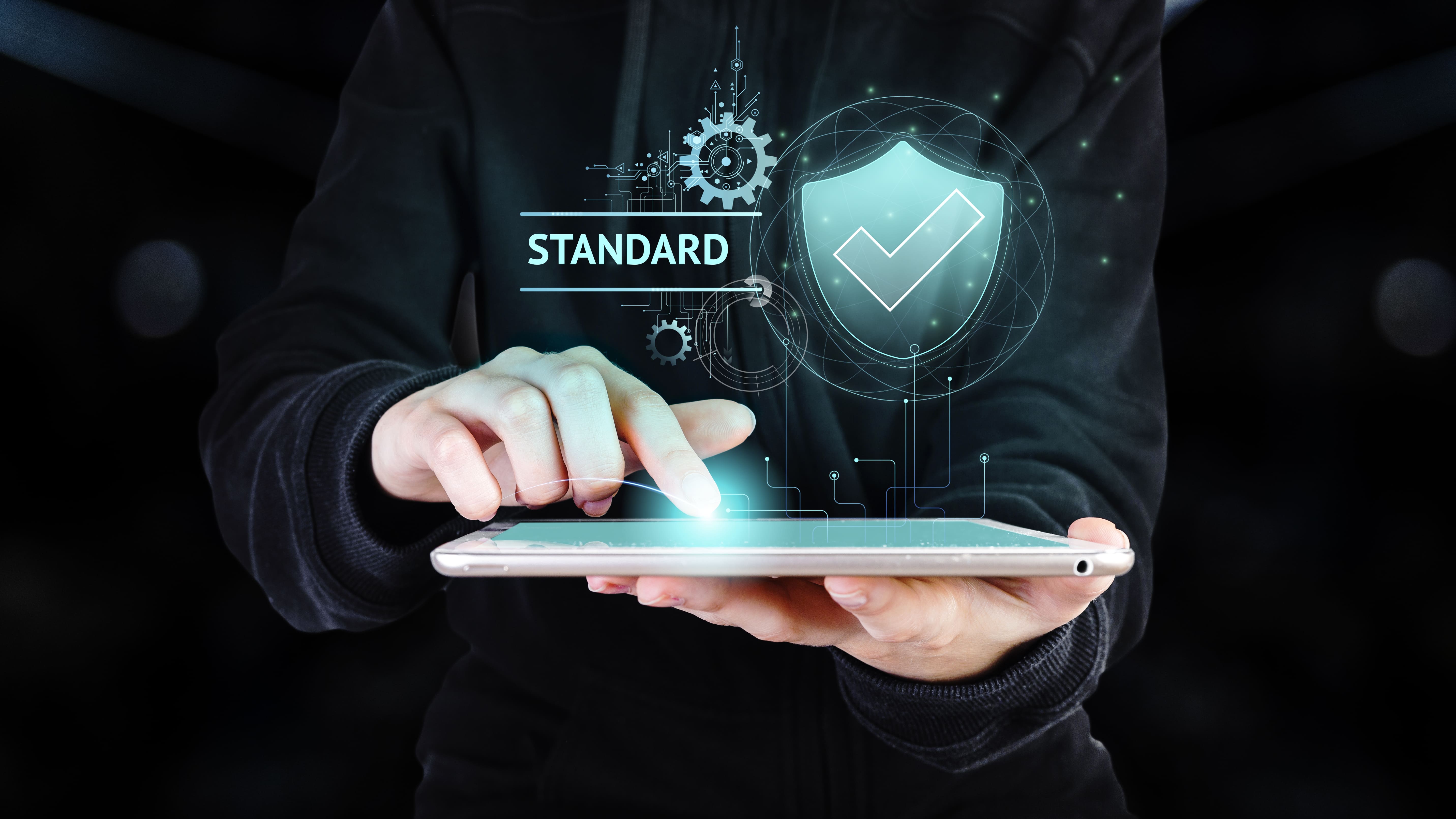 Keamanan Informasi & Kepatuhan ISO 27001
